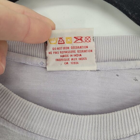 Novel Teez Mens medium Vtg warner bros Taz gray yellow 90s graphic t shirt flaws - Picture 4 of 11